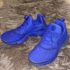 Nike presto sneakers.